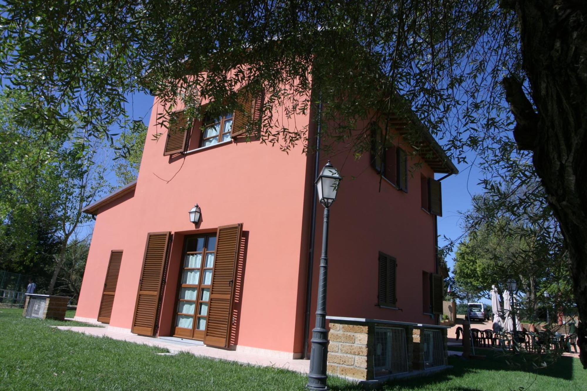 La Bettola Tavern Rooms Restaurant Montopoli in Val dʼArno Extérieur photo
